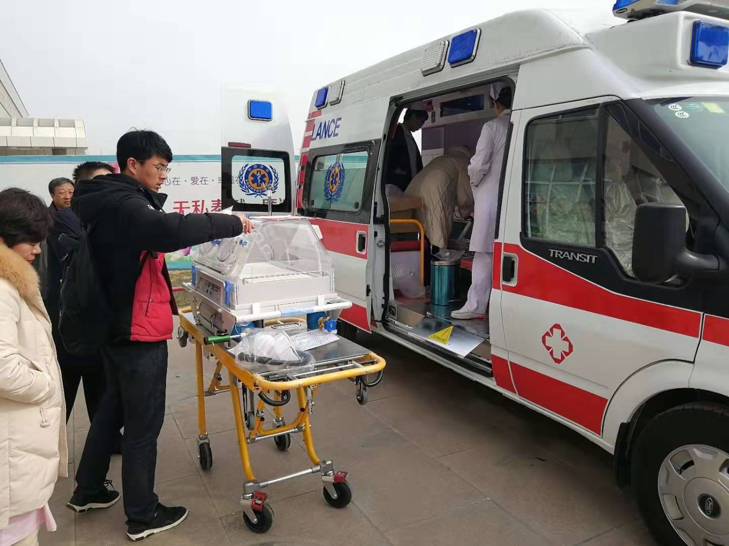 密云区救护车转院