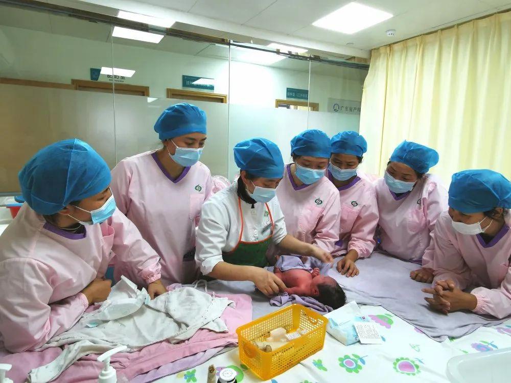 密云区妇婴监护型护送